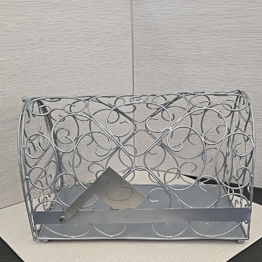 Silver Wire Napkin Holder